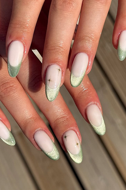 Френч 2026: стильный маникюр, который вдохновит на обновление21