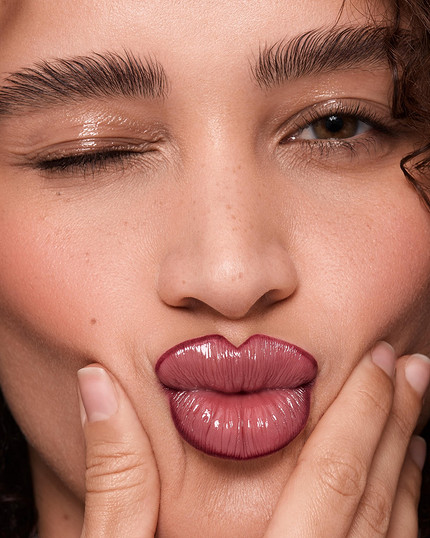 8 секретов визажистов для идеального макияжа губ карандашом2