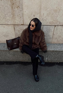 Откройте для себя стильный способ носить шарф как капюшон17