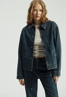 Весна 2026: 6 стильных курток, которые станут новыми хитами22