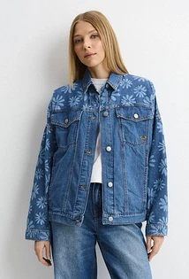 Весна 2026: 6 стильных курток, которые станут новыми хитами23