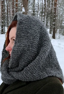 Откройте для себя стильный способ носить шарф как капюшон2