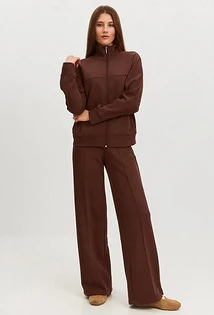 Спортивные костюмы 2026: почему стилисты их недолюбливают?30