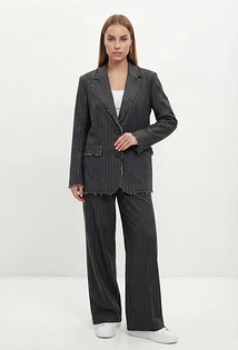 Новый офисный стиль 2026: как выглядеть стильно при свободном дресс-коде8