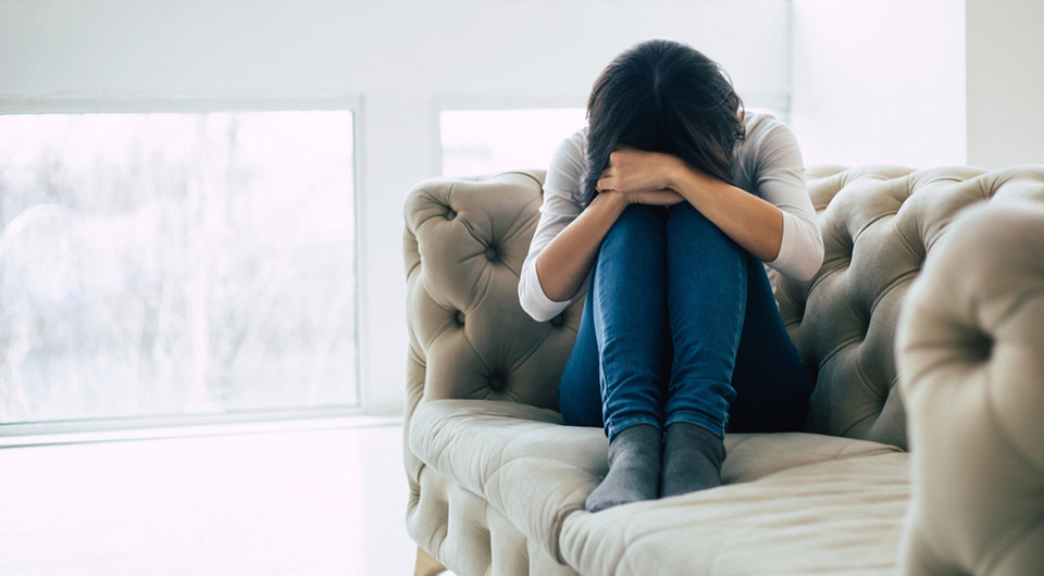 Хочу плакать, но не могу: причины эмоционального зажима и способы себе помочь0